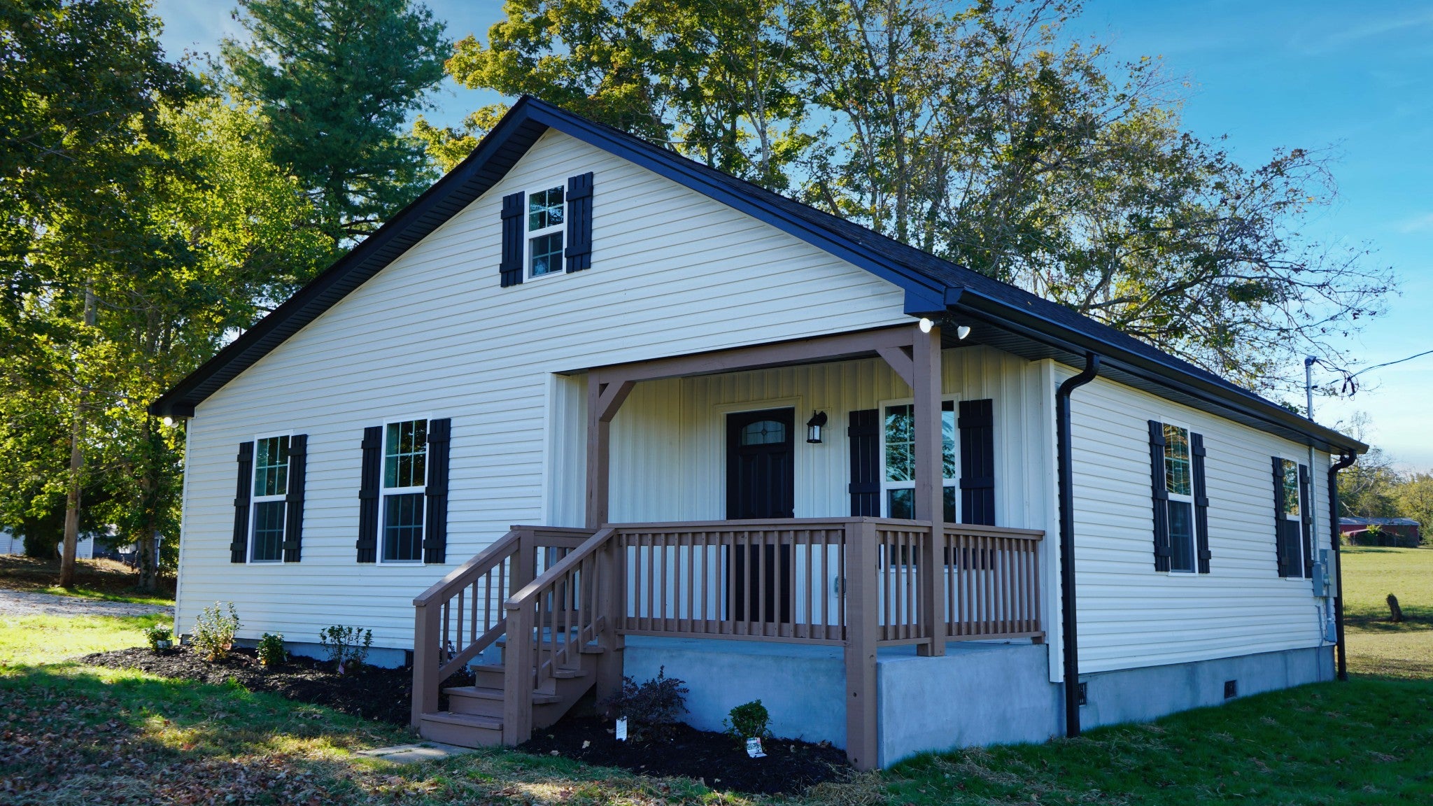 1727 Highway 49 E