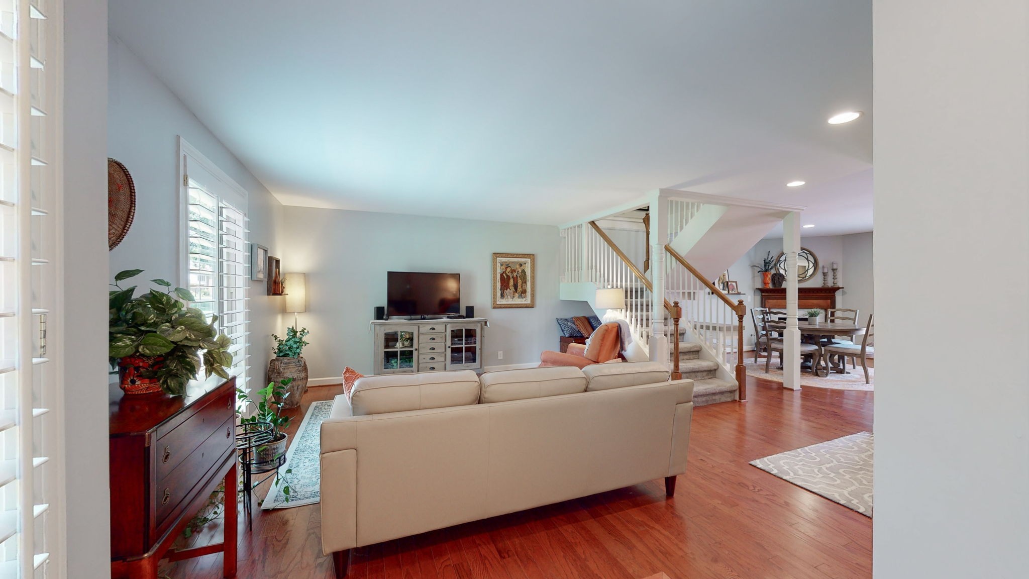 8207 Sawyer Brown Rd J7