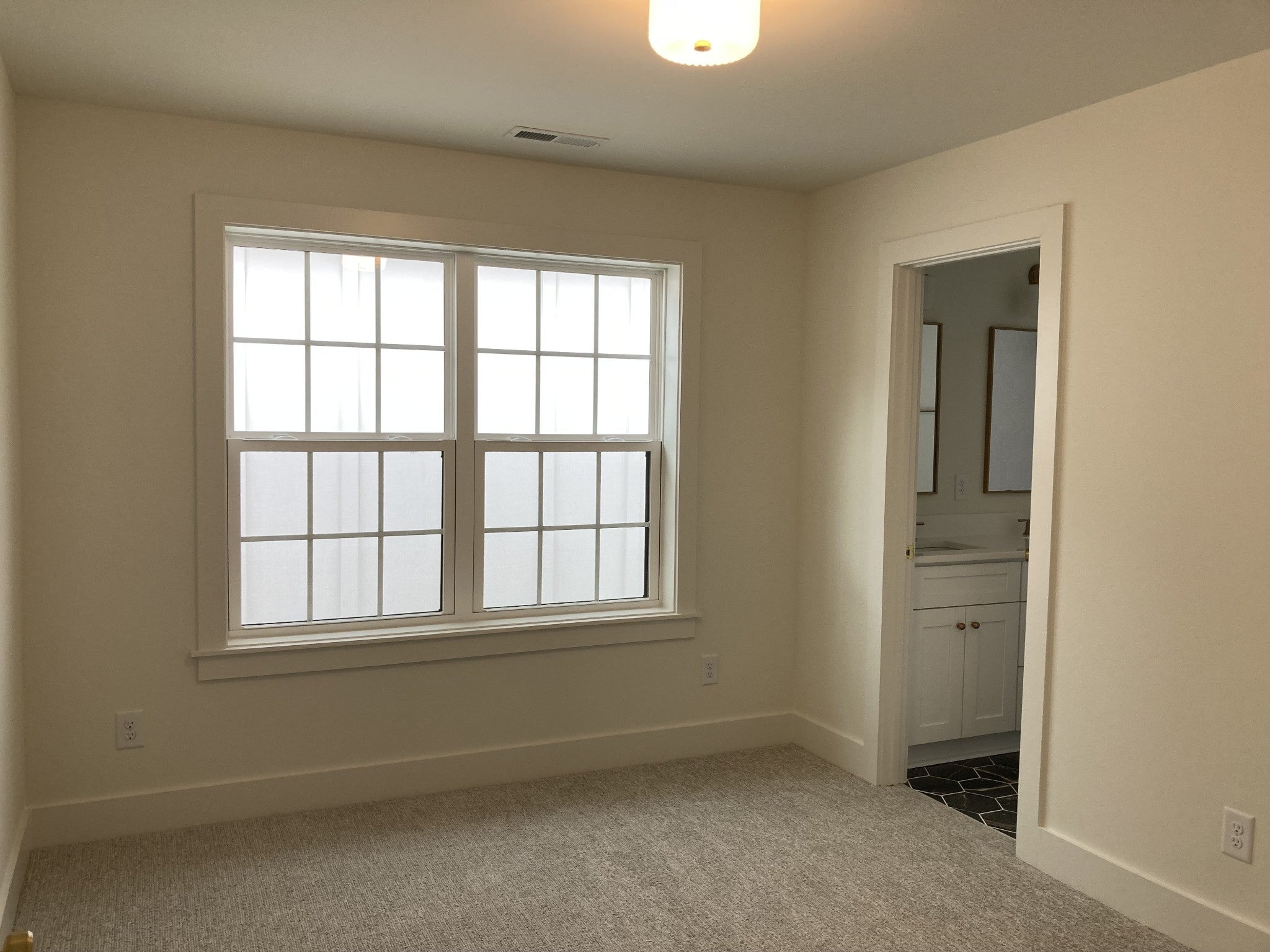 514 Edwin Street 11, Nashville TN 37207 2-bed home, photo 2 of 14