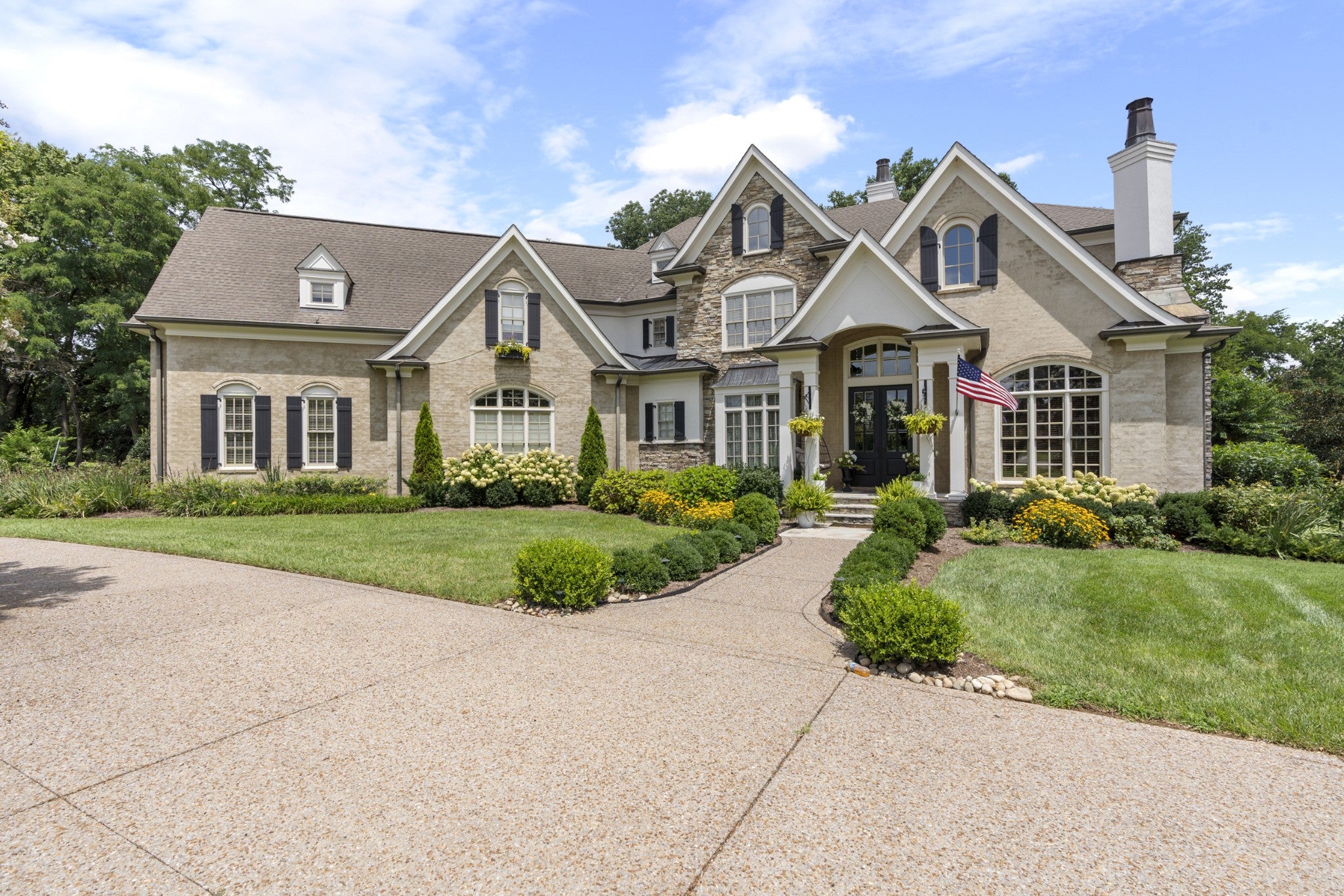 3300 Bridle Path Ct