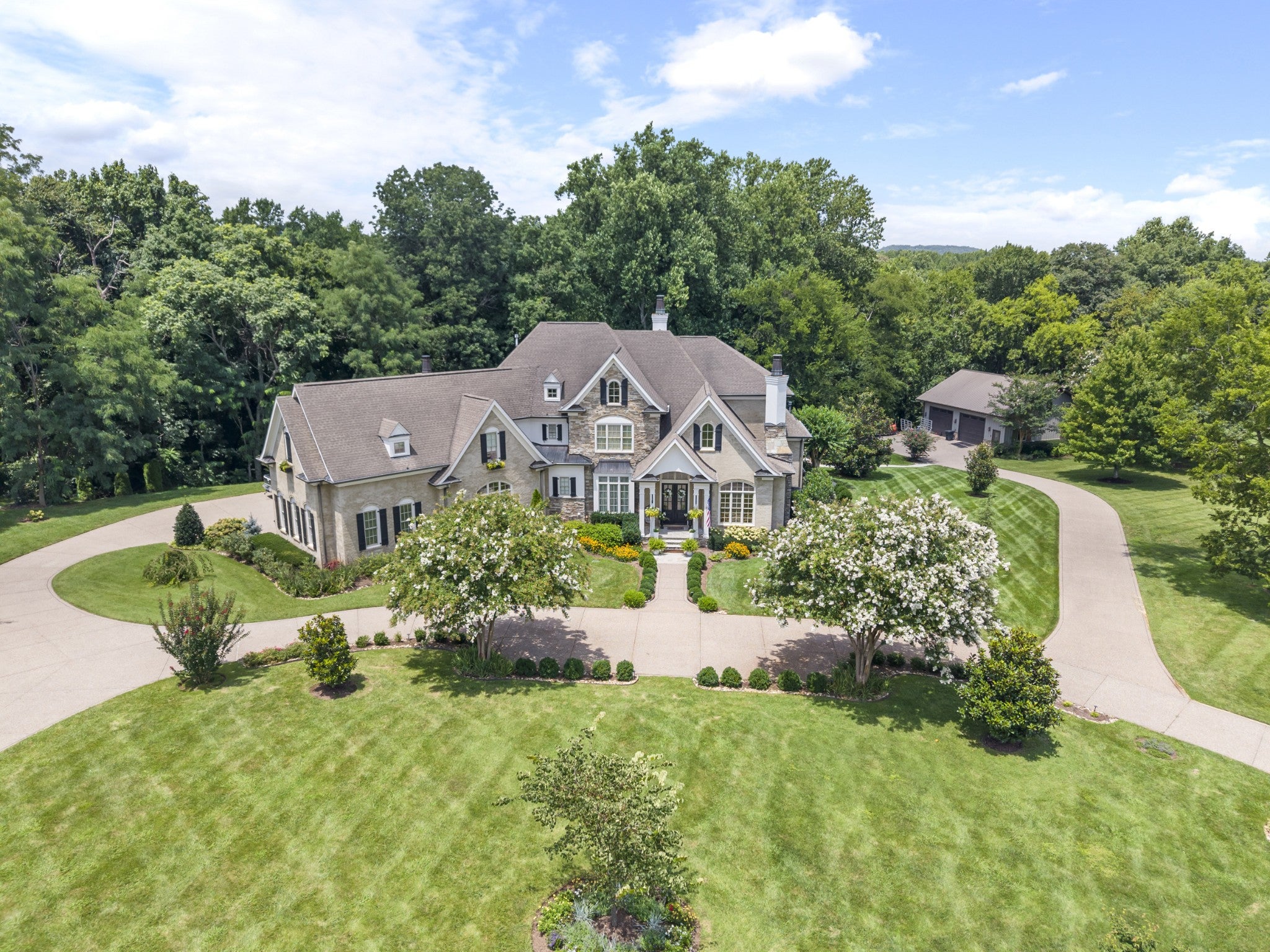 3300 Bridle Path Ct