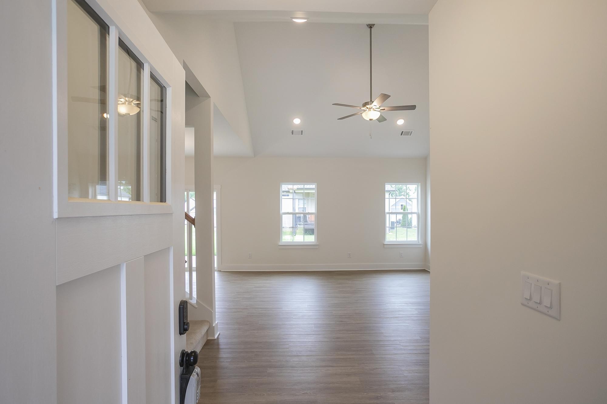 324 Fieldstone Ln