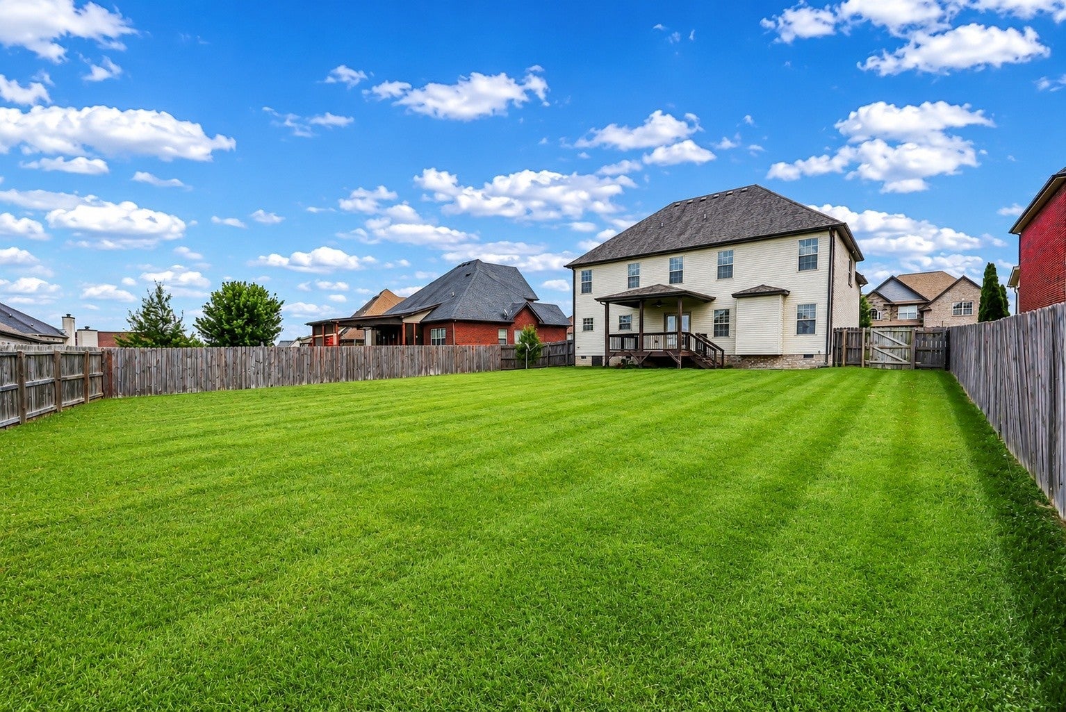 413 Clover Meadows Ct