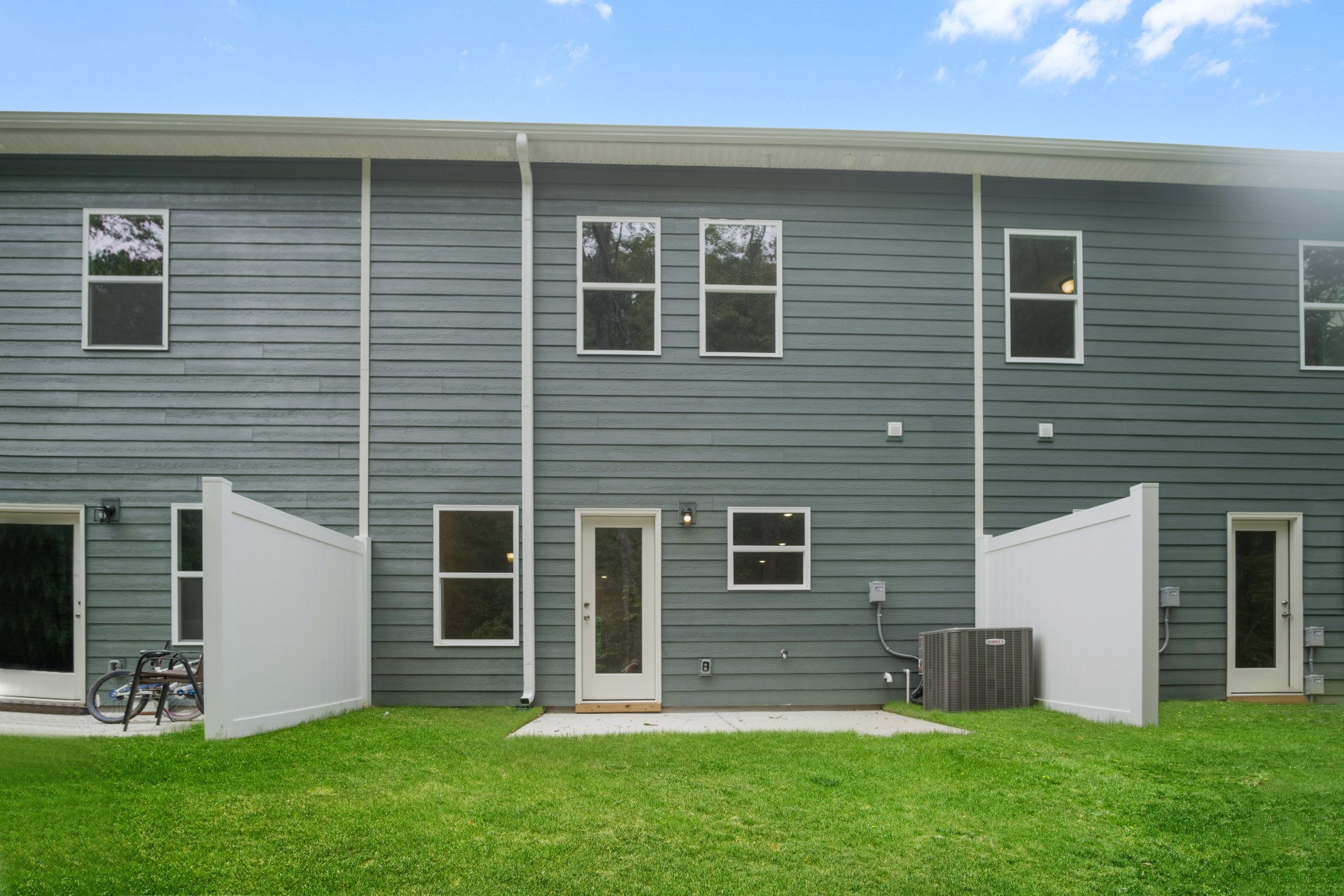 105 Ironhorse Way