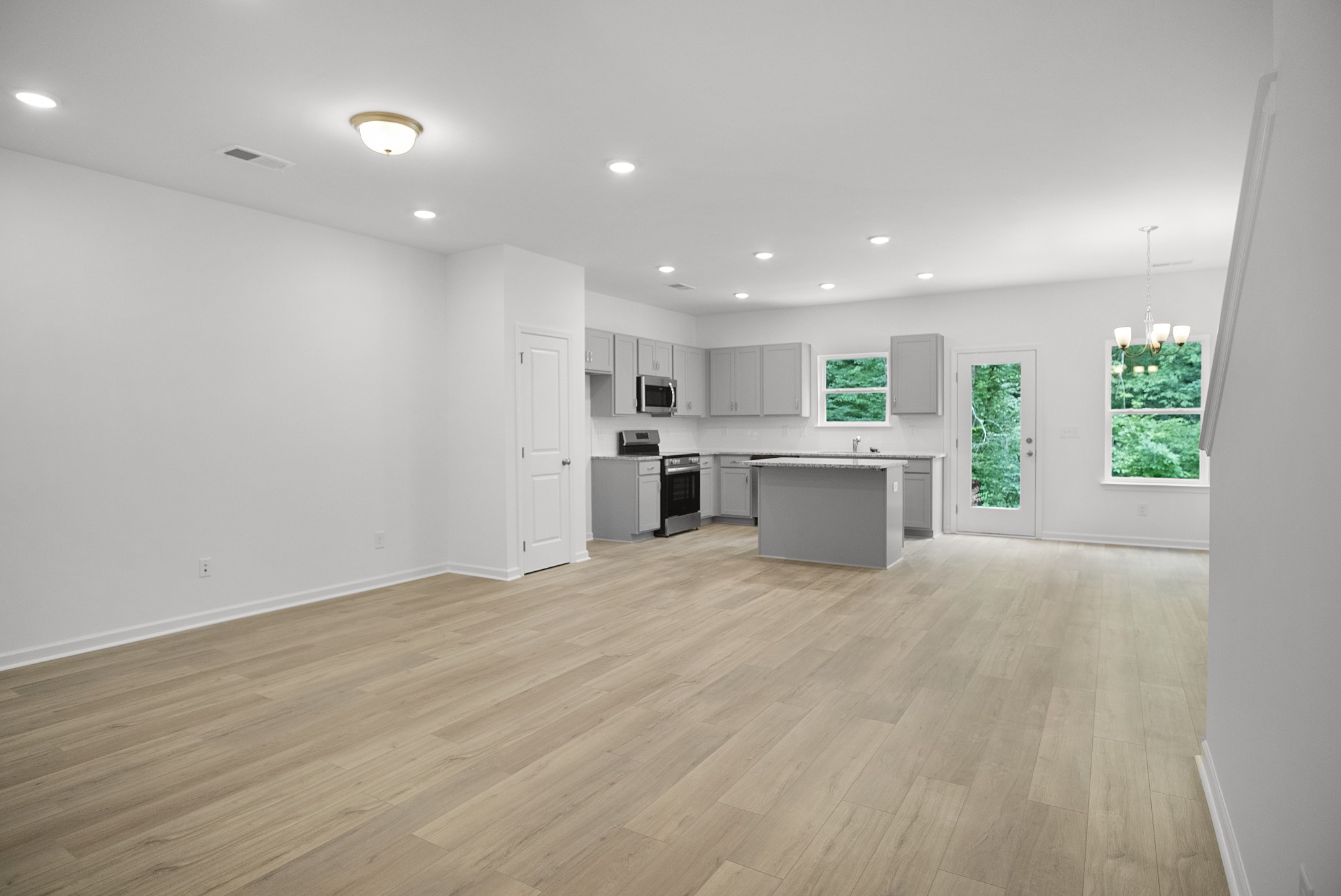 105 Ironhorse Way
