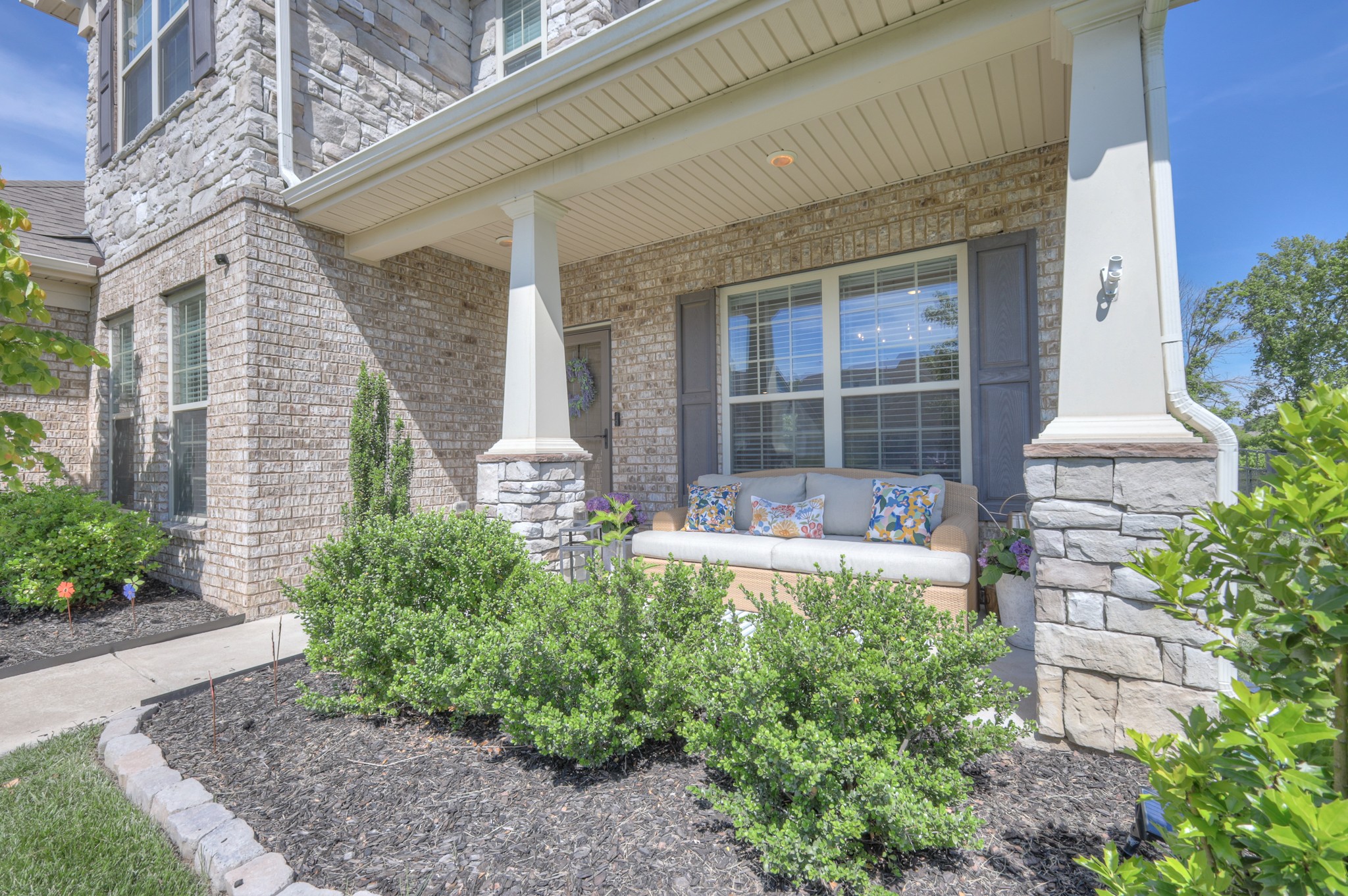3017 Michaleen Dr