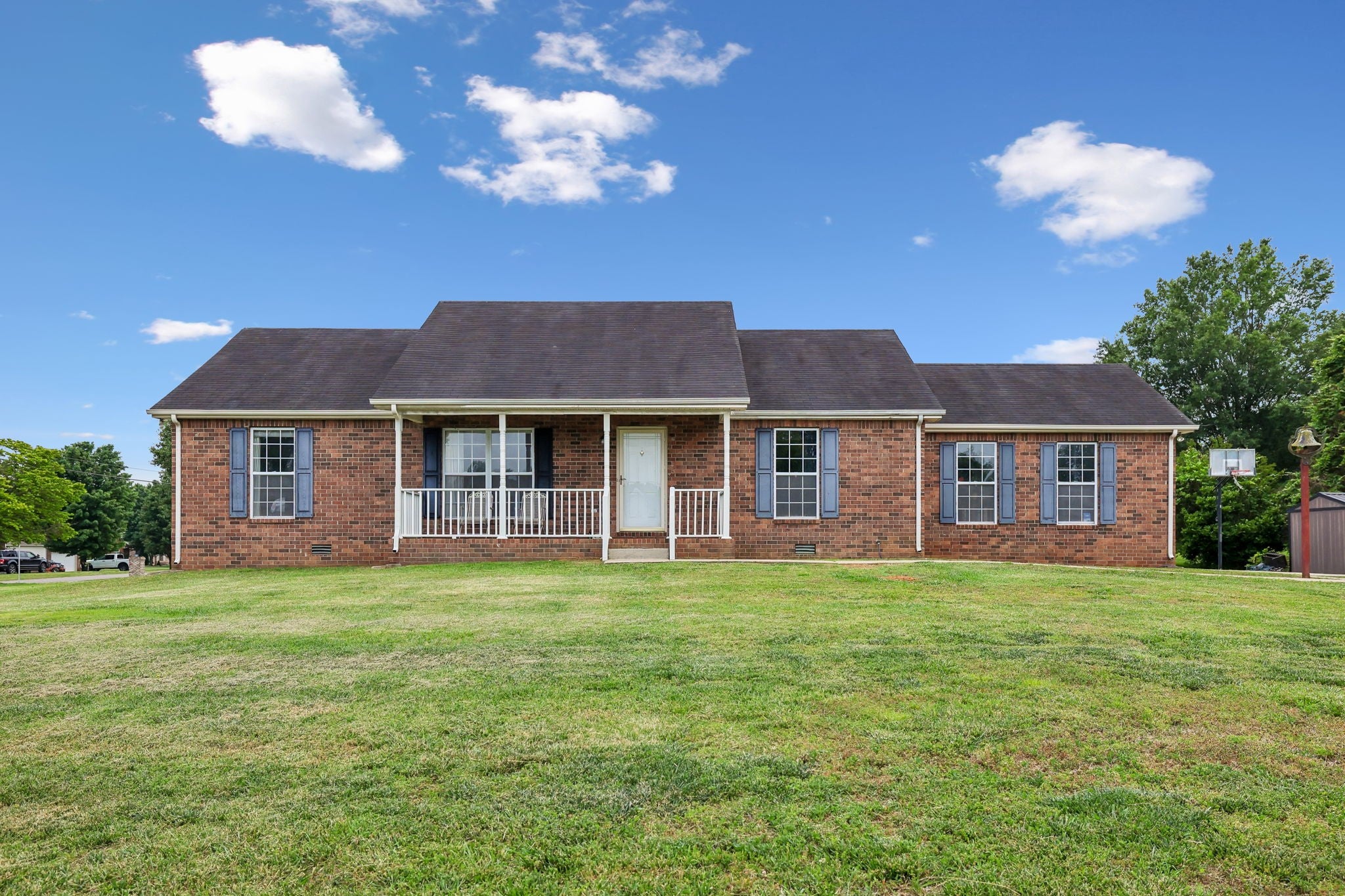 901 Marvin Layne Rd