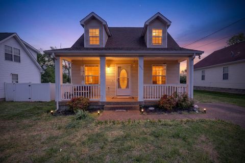 Photo of 2820 Hydes Ferry Rd, Nashville, TN 37218 (MLS # 3171174)