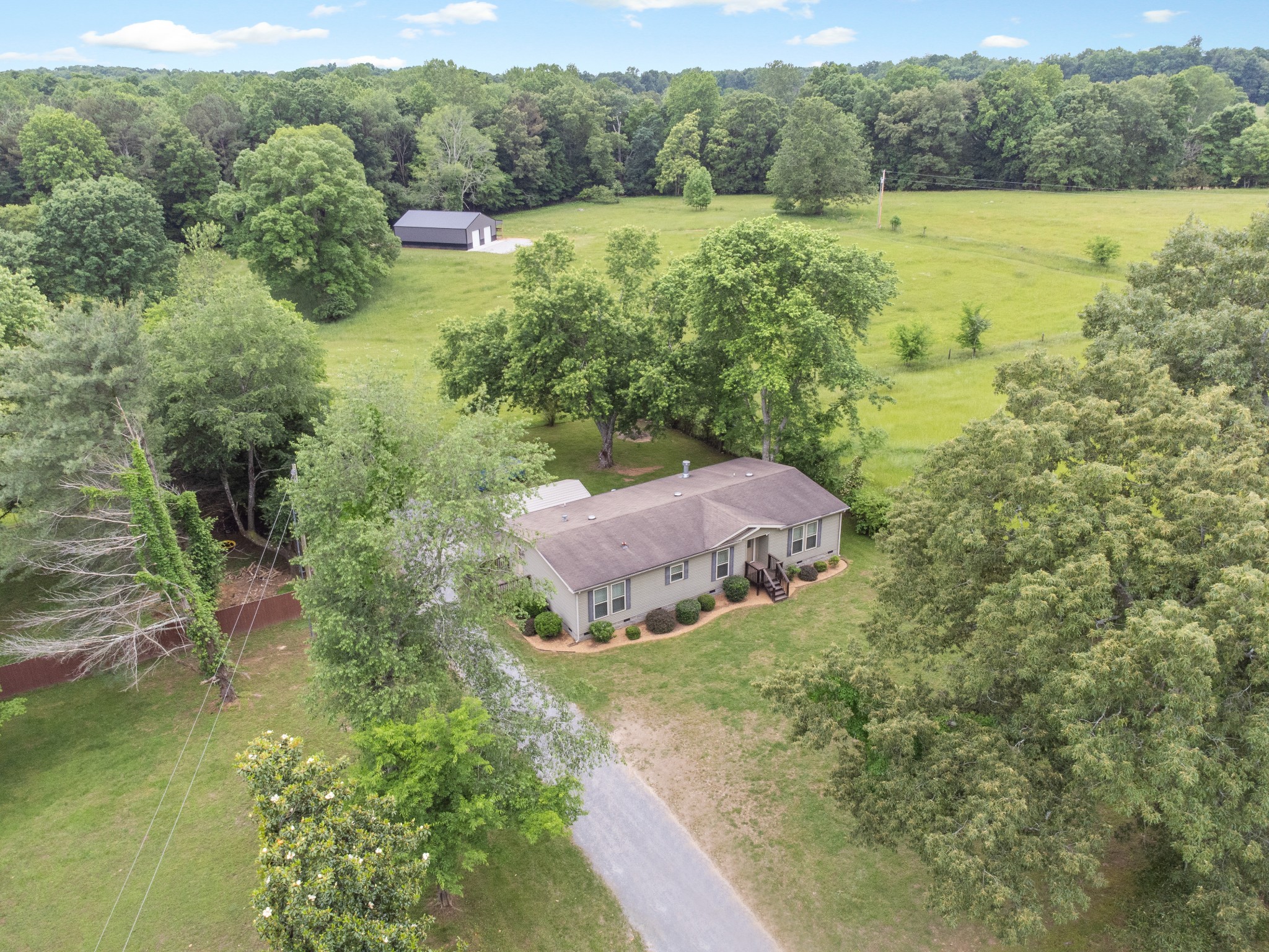 8601 Chestnut Ridge Rd