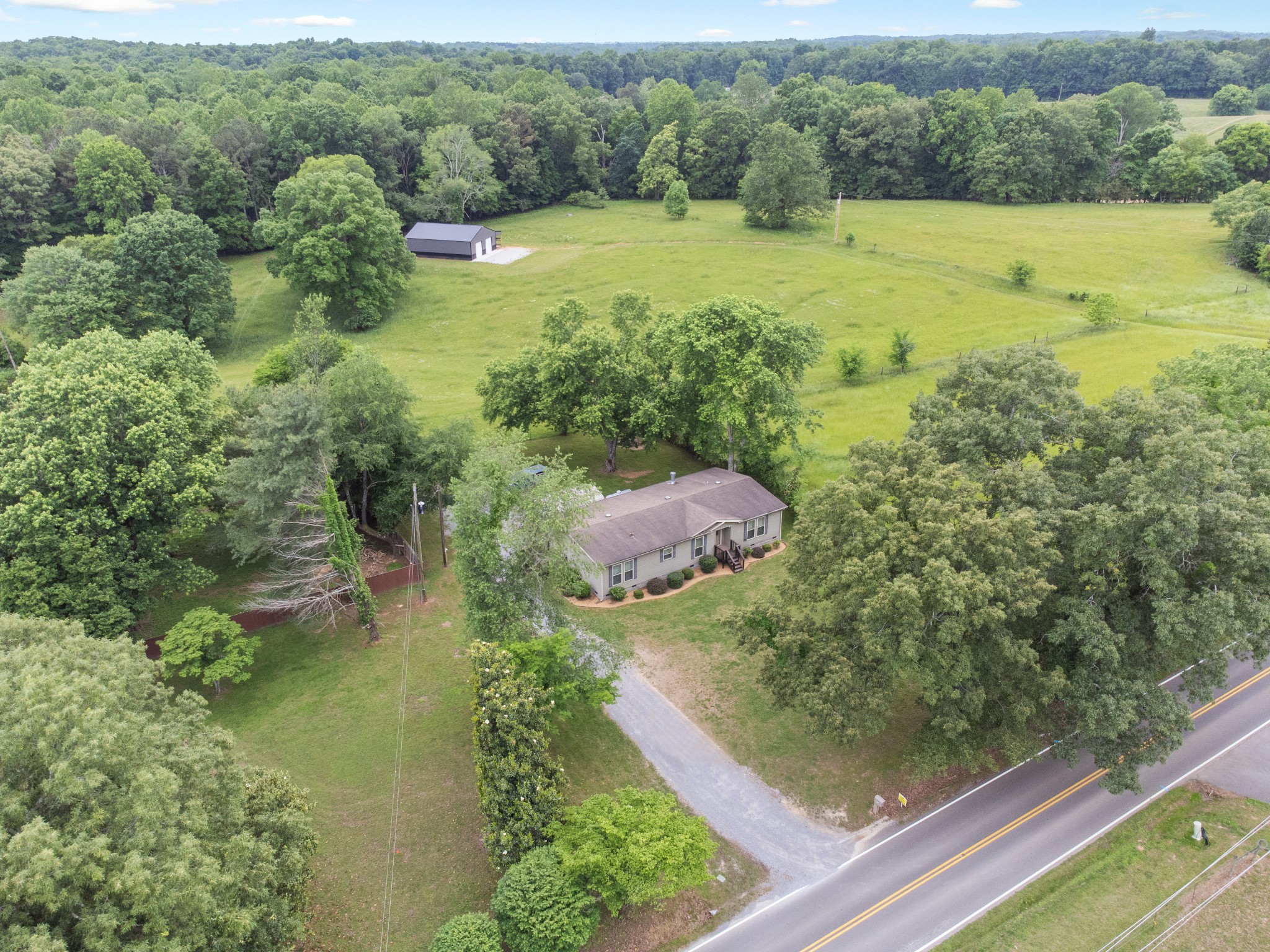8601 Chestnut Ridge Rd