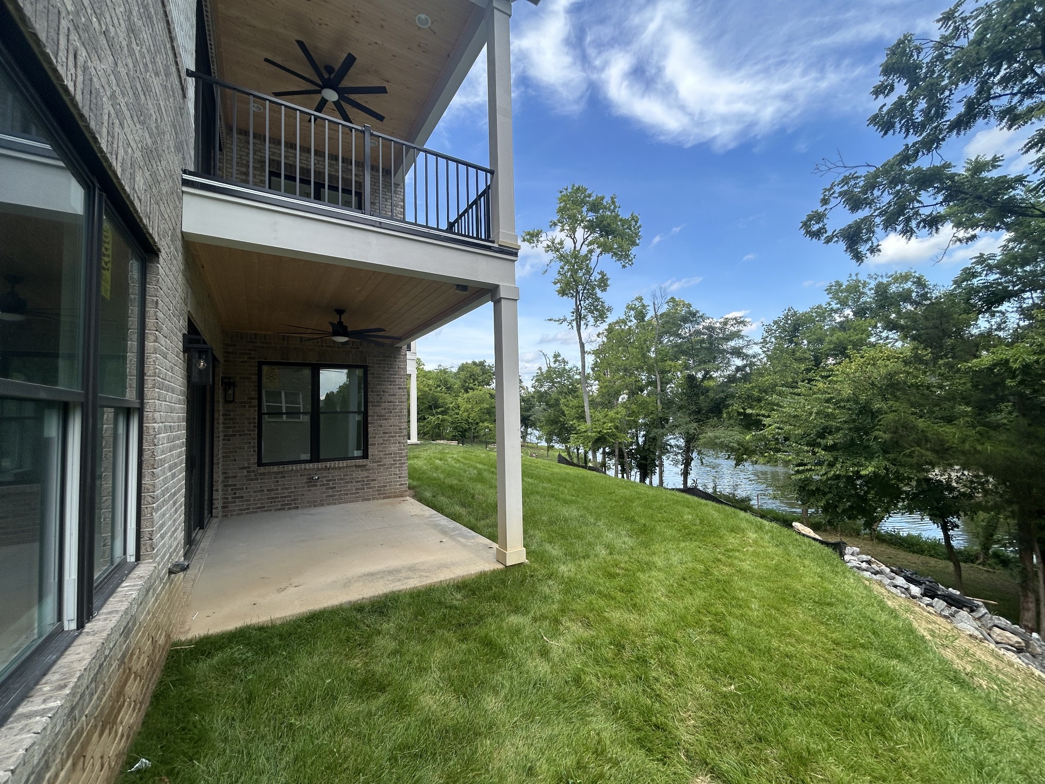 1370 Reynard Dr