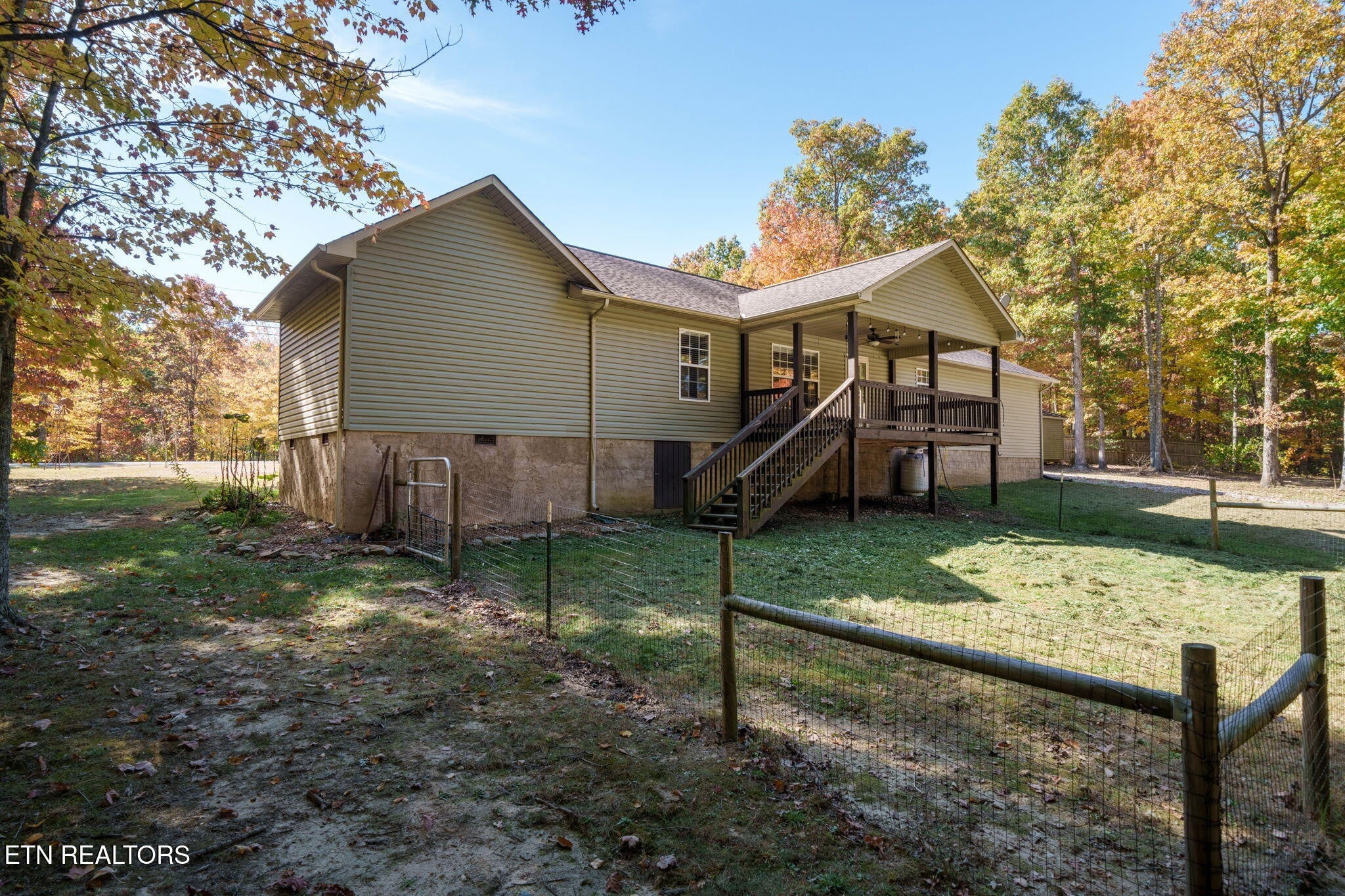 274 Laurens Lane