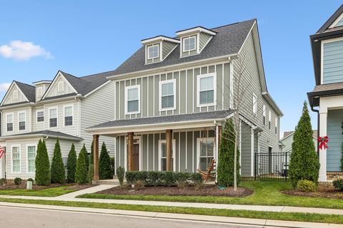 5715 Heirloom Dr Murfreesboro TN 37129