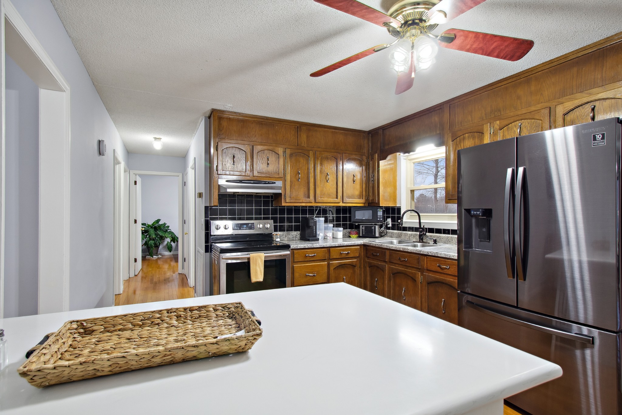 704 Flower Lane Dr