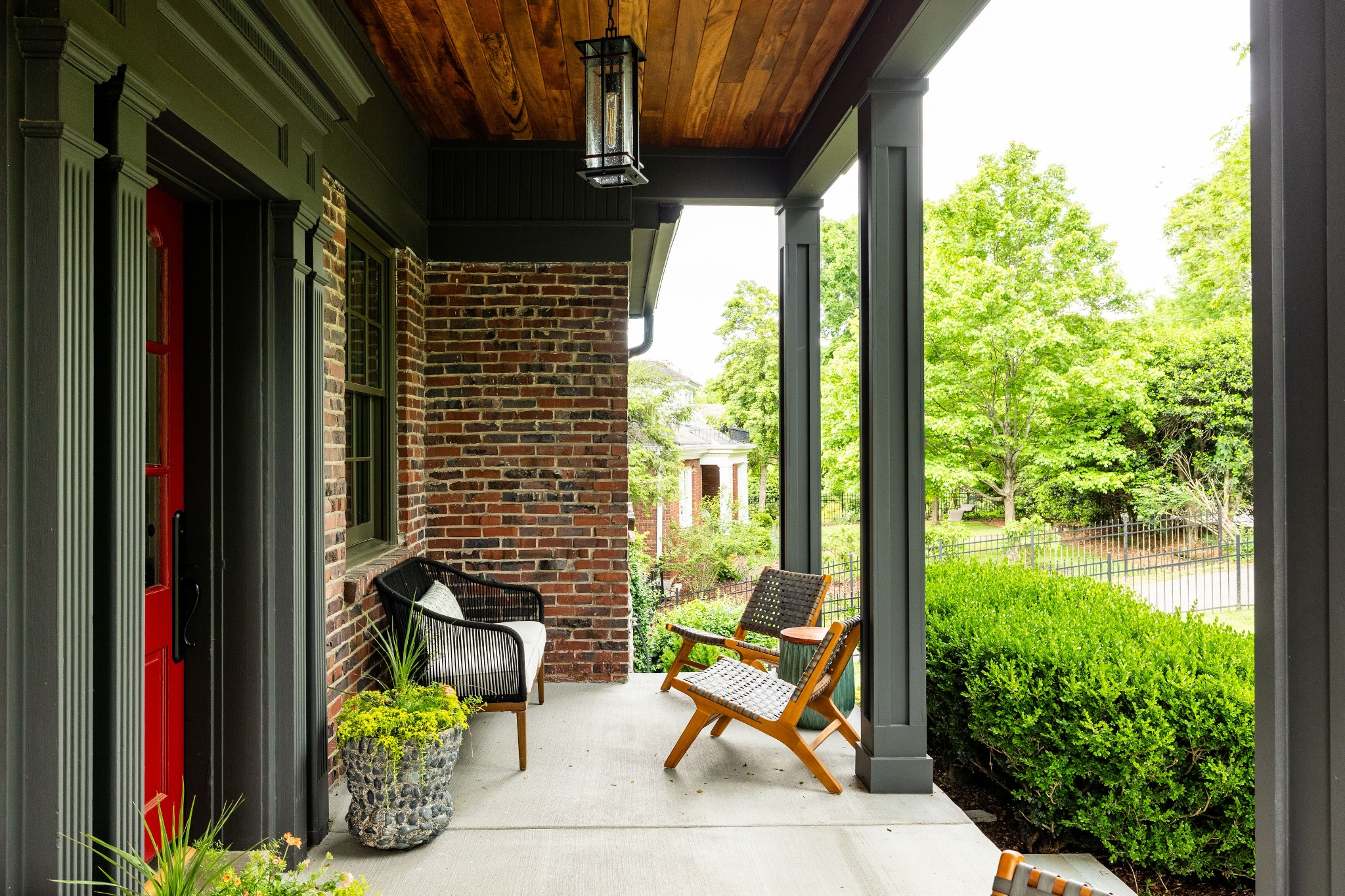 3002 Overlook Dr