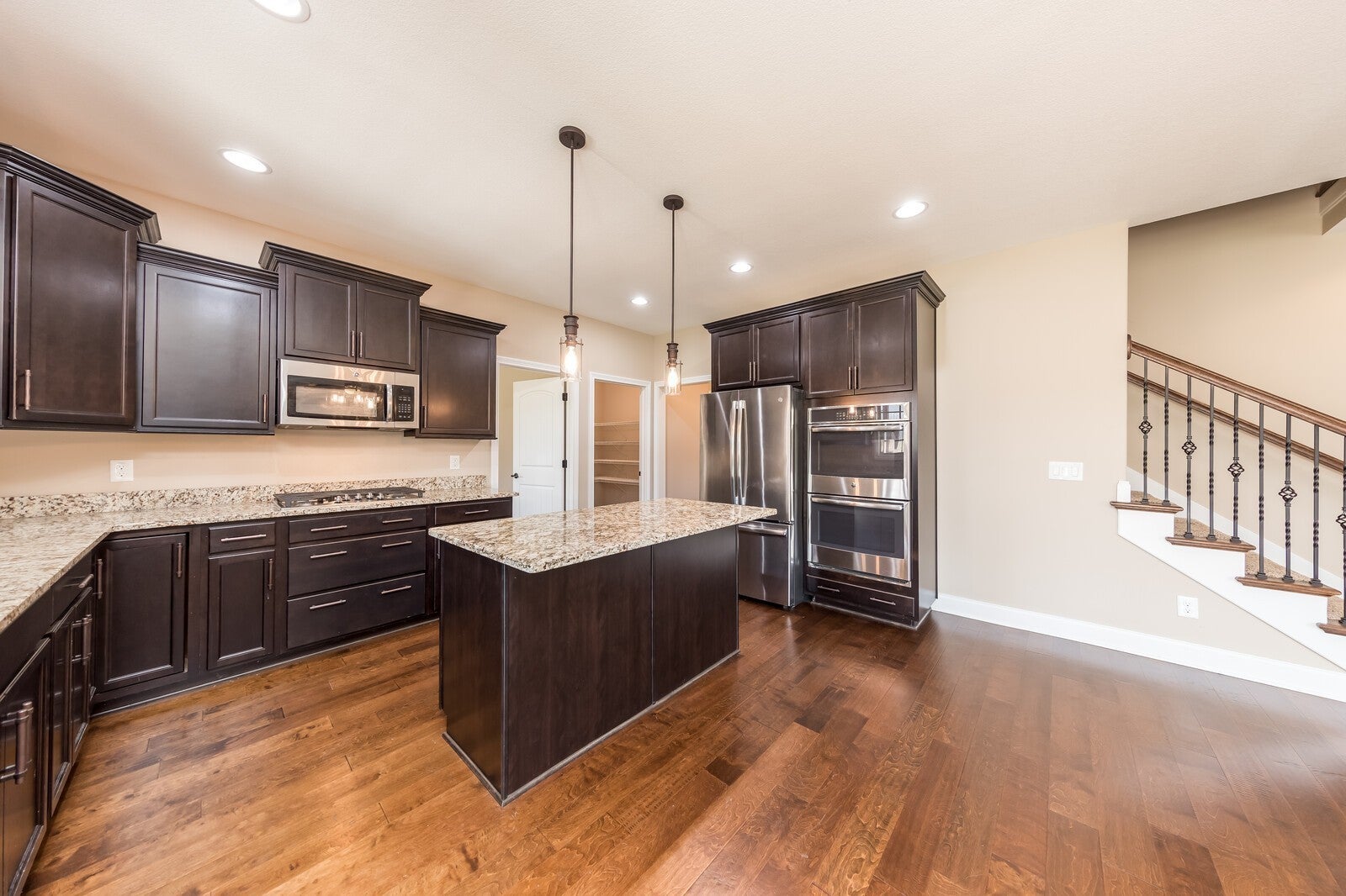 120 Overcrest Ct