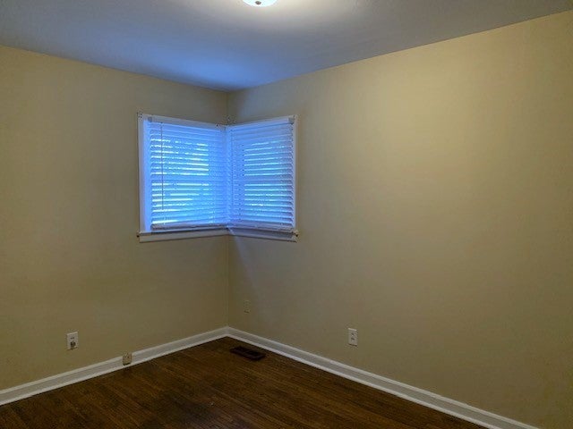 110 Cambridge Ct