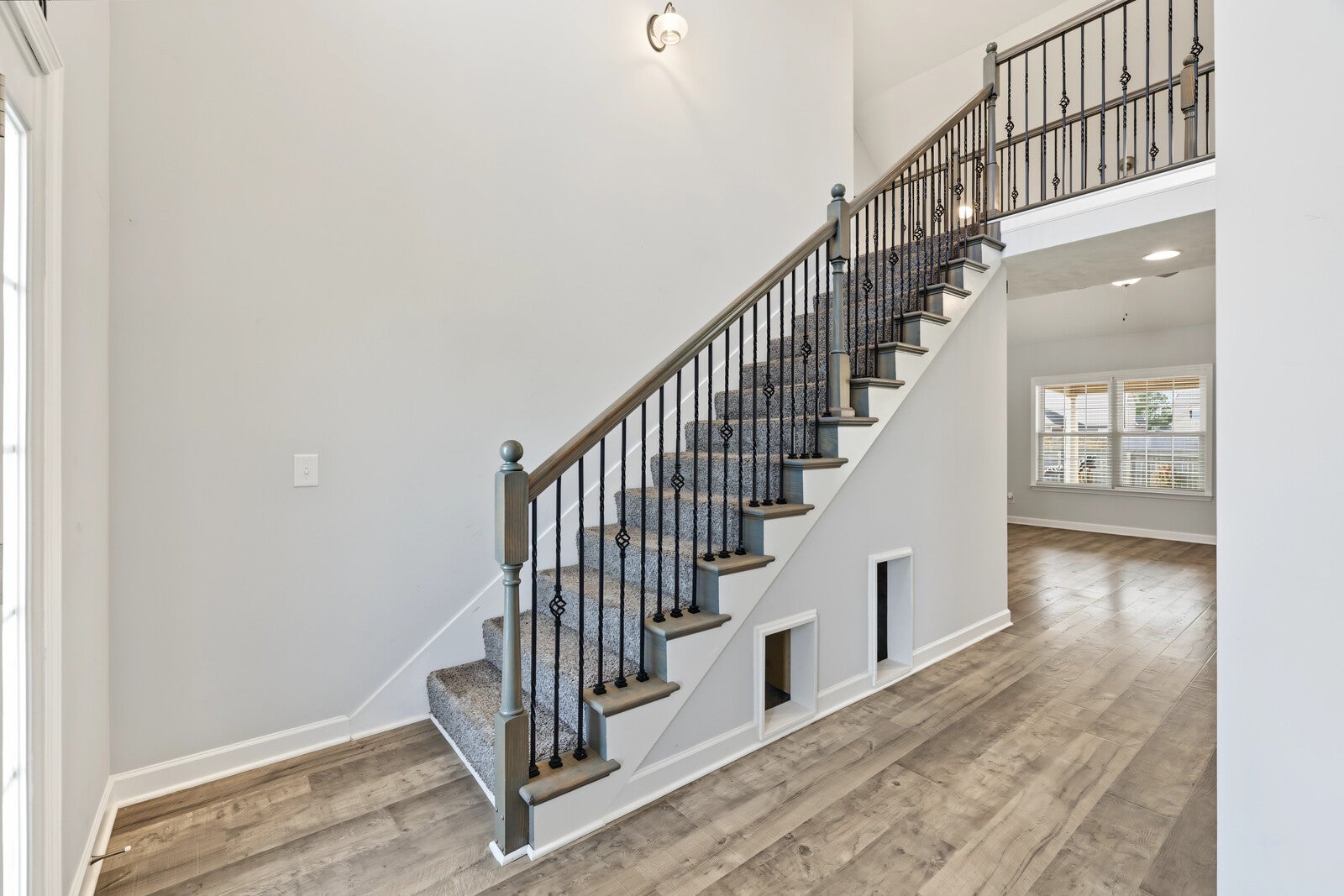 3036 Dusenburg Dr