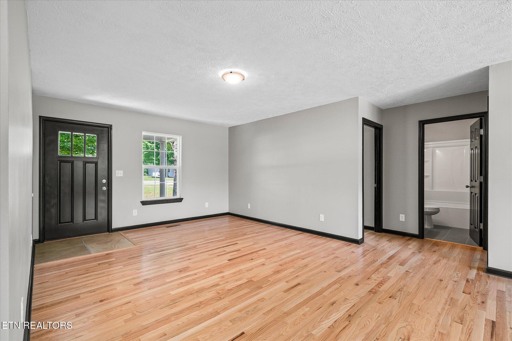 183 Thompson Lane