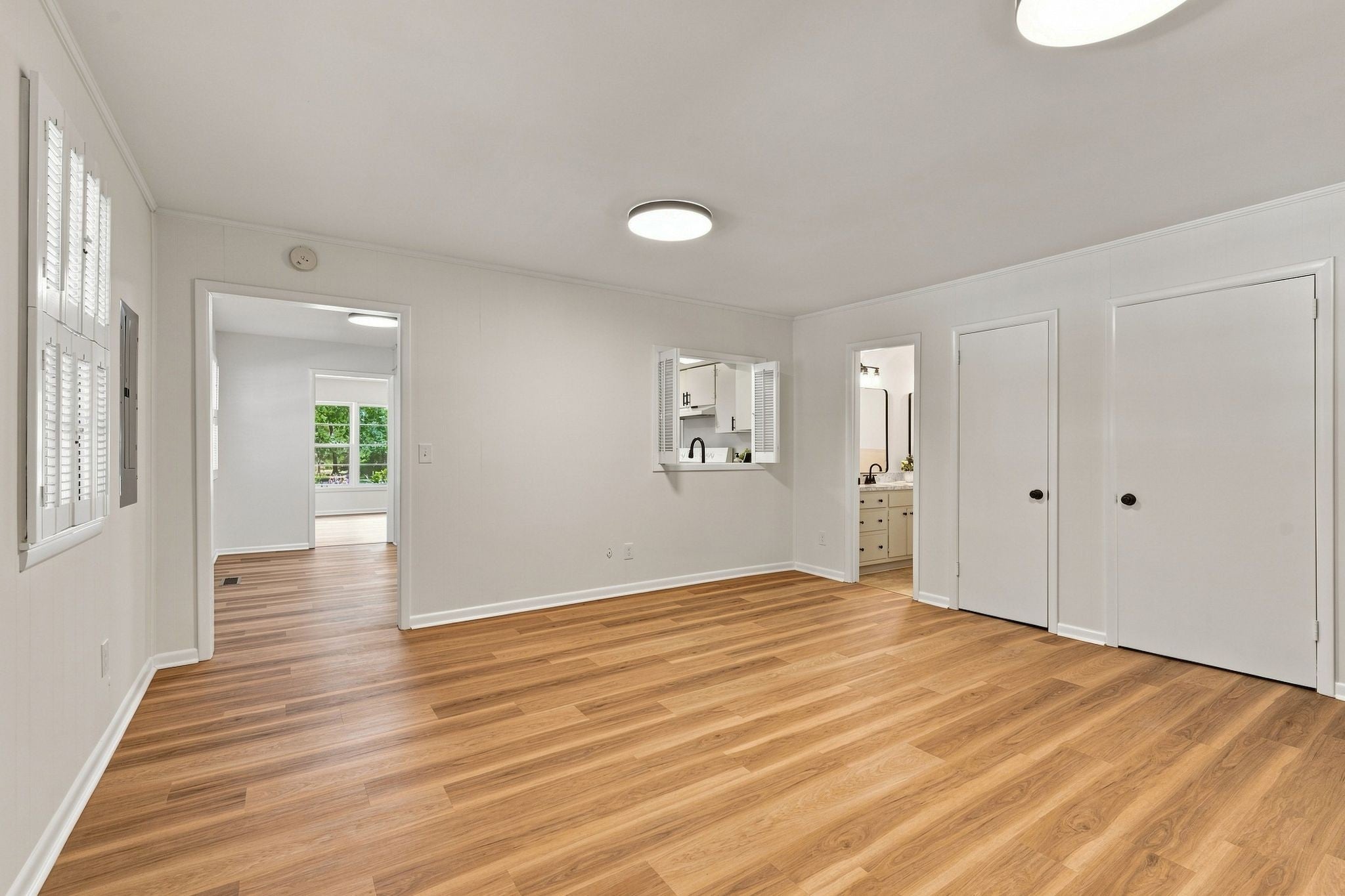 207 Sunset Dr