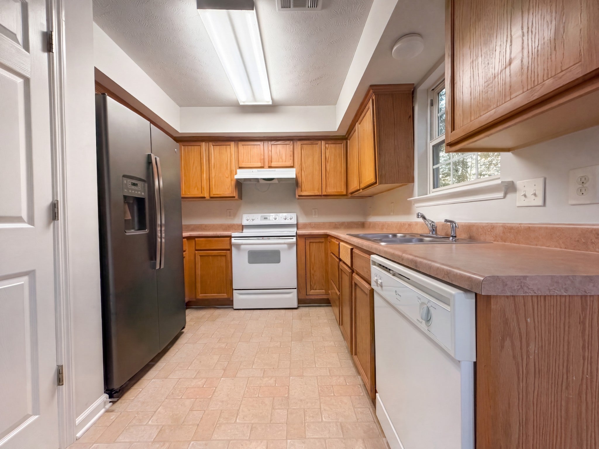 804 Thomas Bay Ct