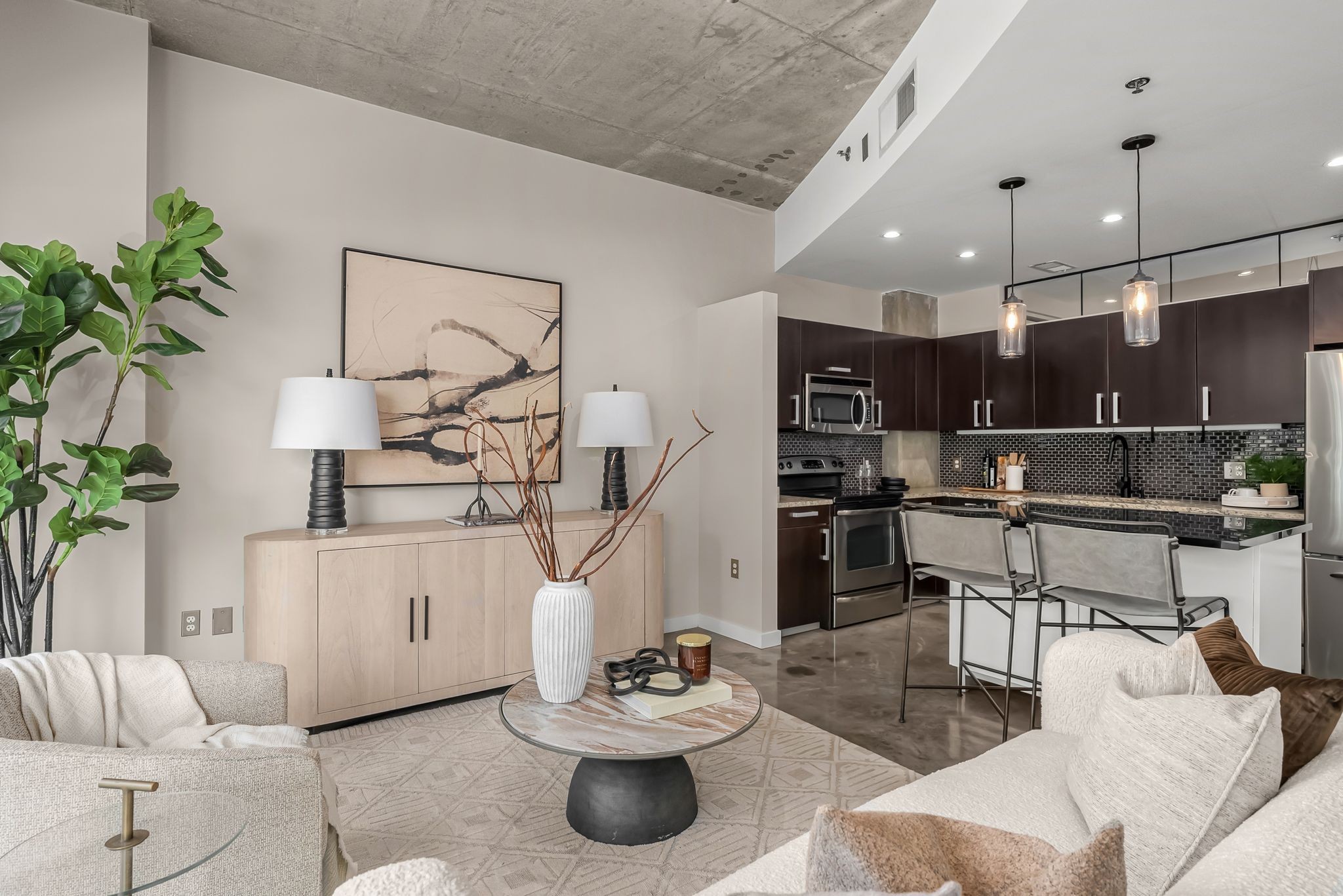 600 12th Ave S 1008
