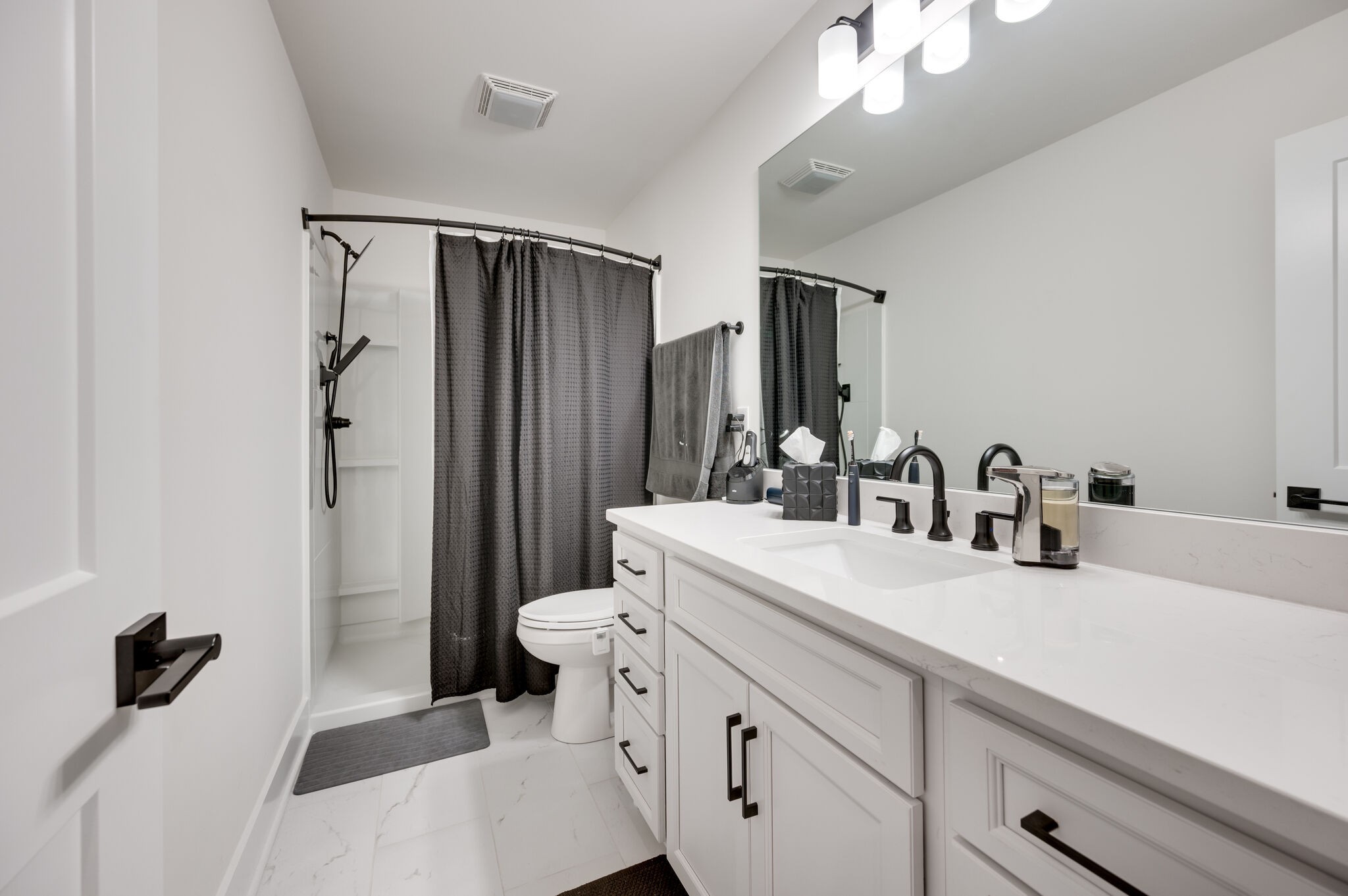 Hermitage, Tennessee 37076, United States, 3 Bedrooms Bedrooms, ,3 BathroomsBathrooms,Residential,Active,13284