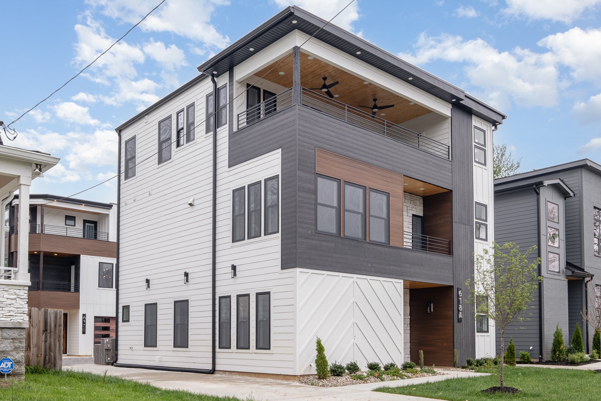 618A Southgate Ave