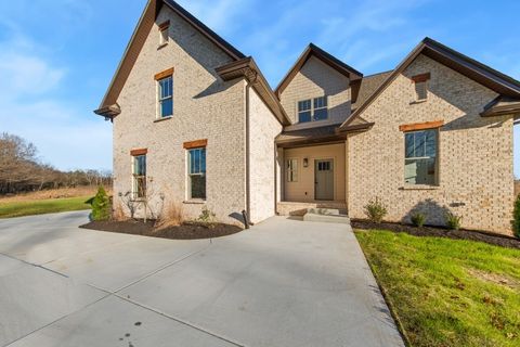 1645 Sulphur College Rd Hartsville TN 37074