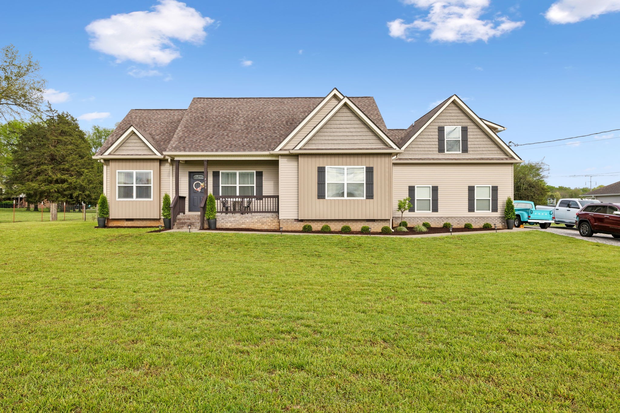 4209 Pyles Rd