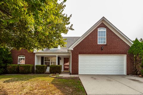 2112 Loudenslager Dr Thompsons Station TN 37179