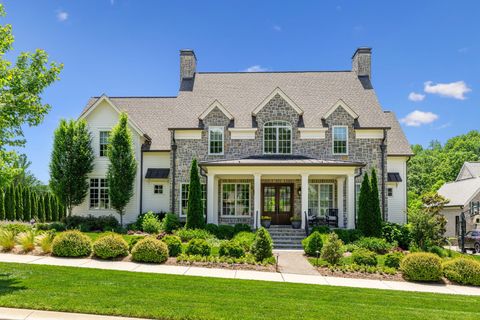 8118 Heirloom Blvd College Grove TN 37046