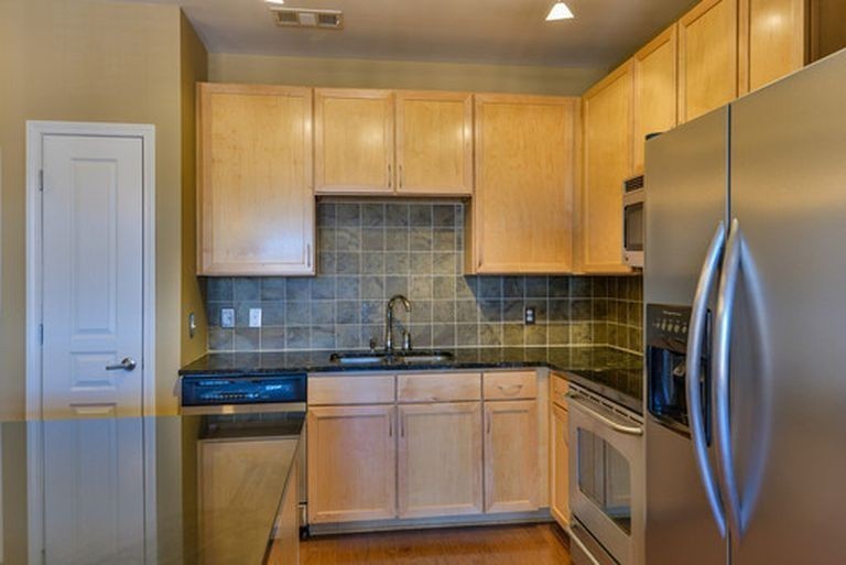 3000 Vanderbilt Pl 443