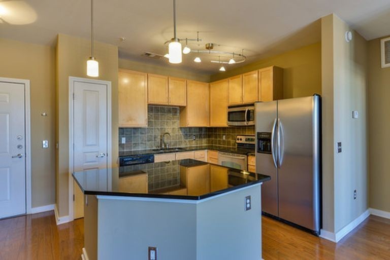 3000 Vanderbilt Pl 443