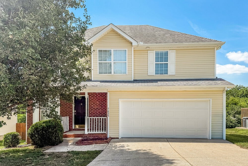Photo 1 of 17 — 7835 Rainey Dr, Antioch, TN 37013