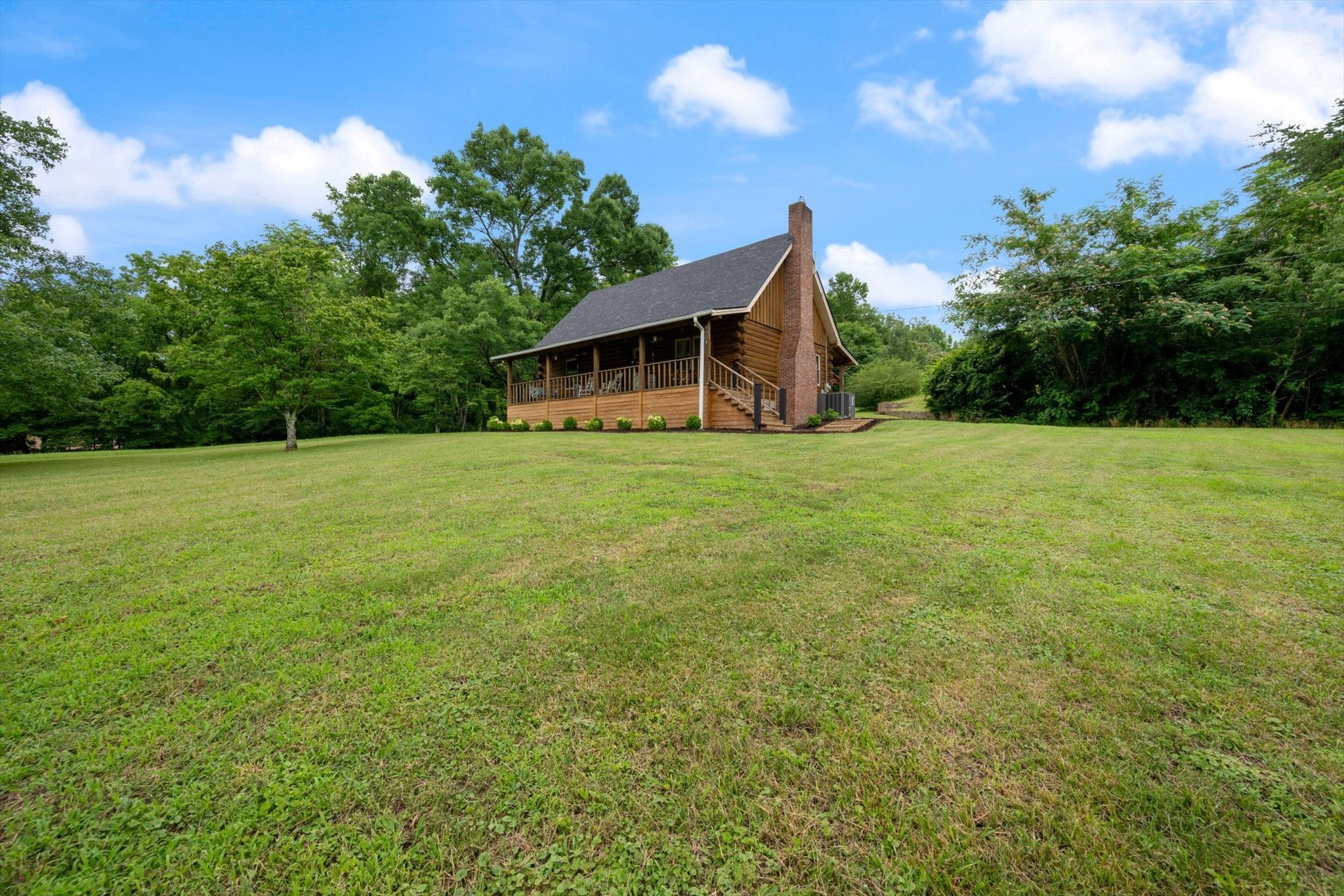8004 Charlotte Pike