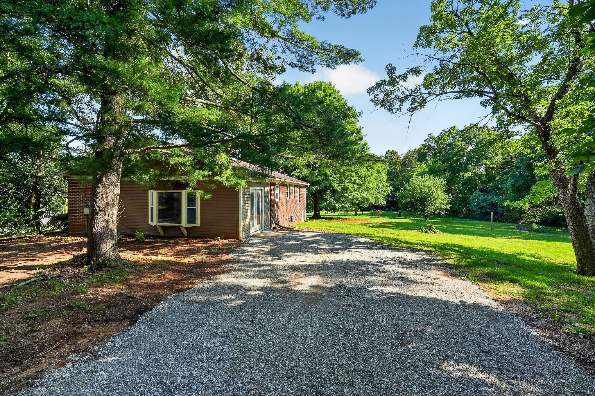 516 Heather Dr