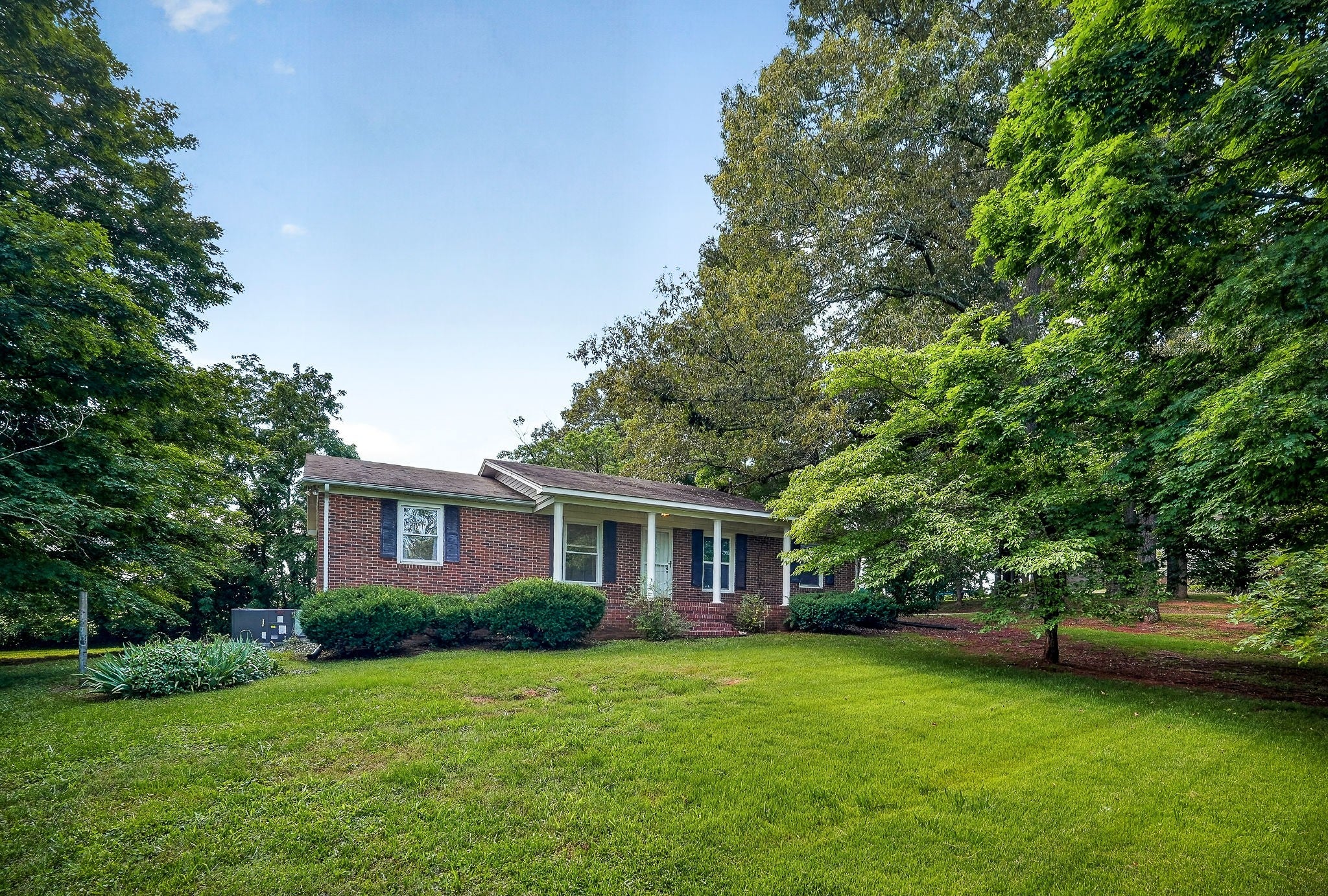 516 Heather Dr
