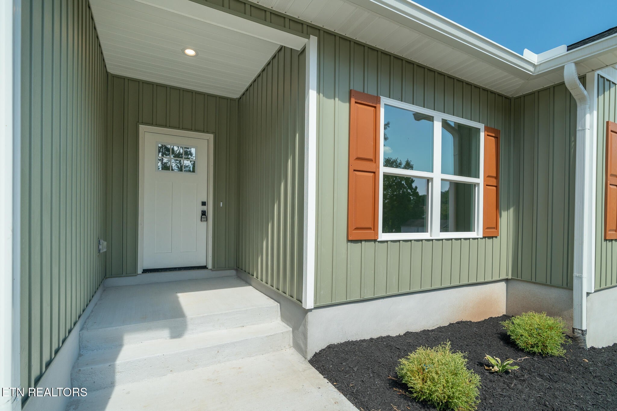 5710 Zurich Way