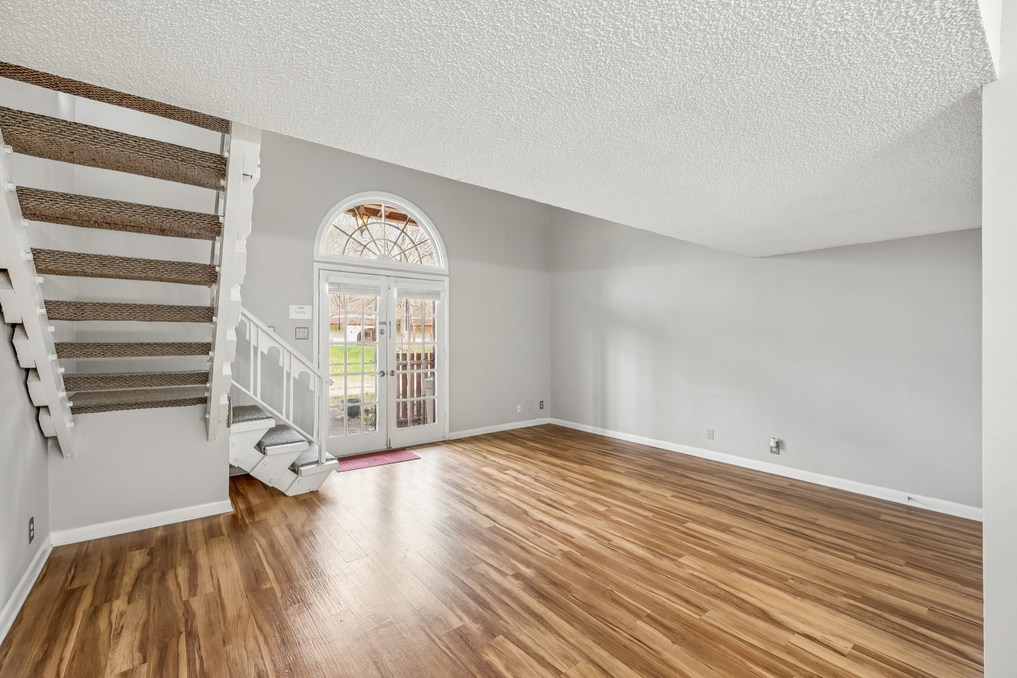 214 Old Hickory Blvd 89