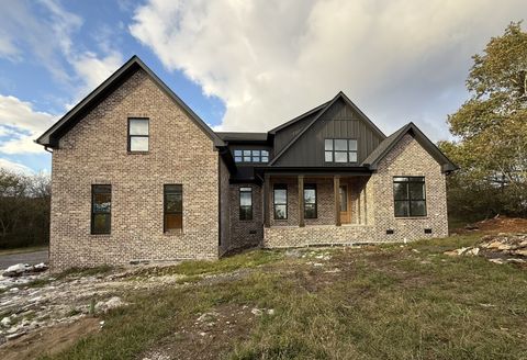 8625 Twelve Corners Rd Lascassas TN 37085