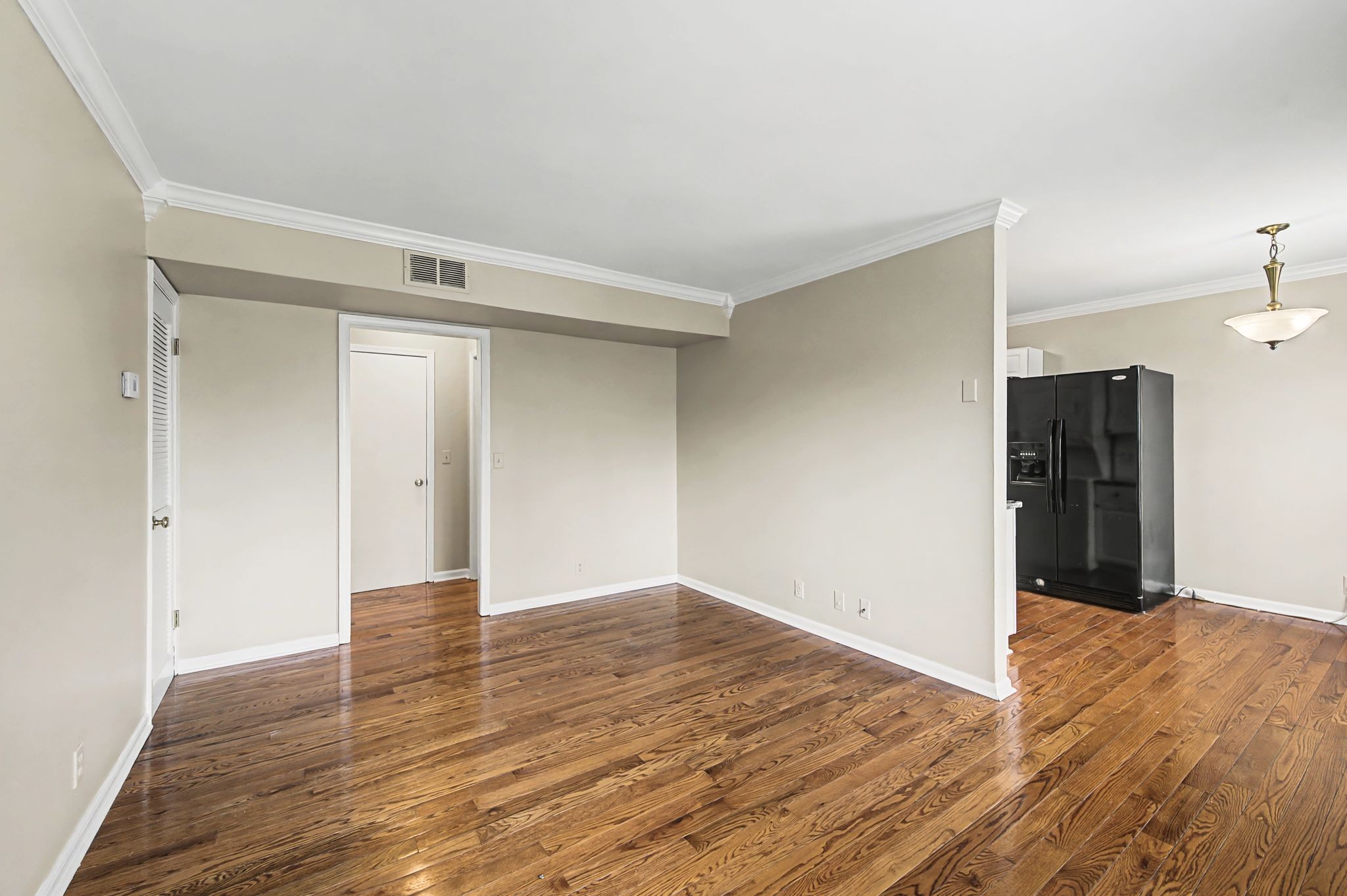 1011 Murfreesboro Rd L10, Franklin TN 37064 1-bed condo, photo 8 of 30