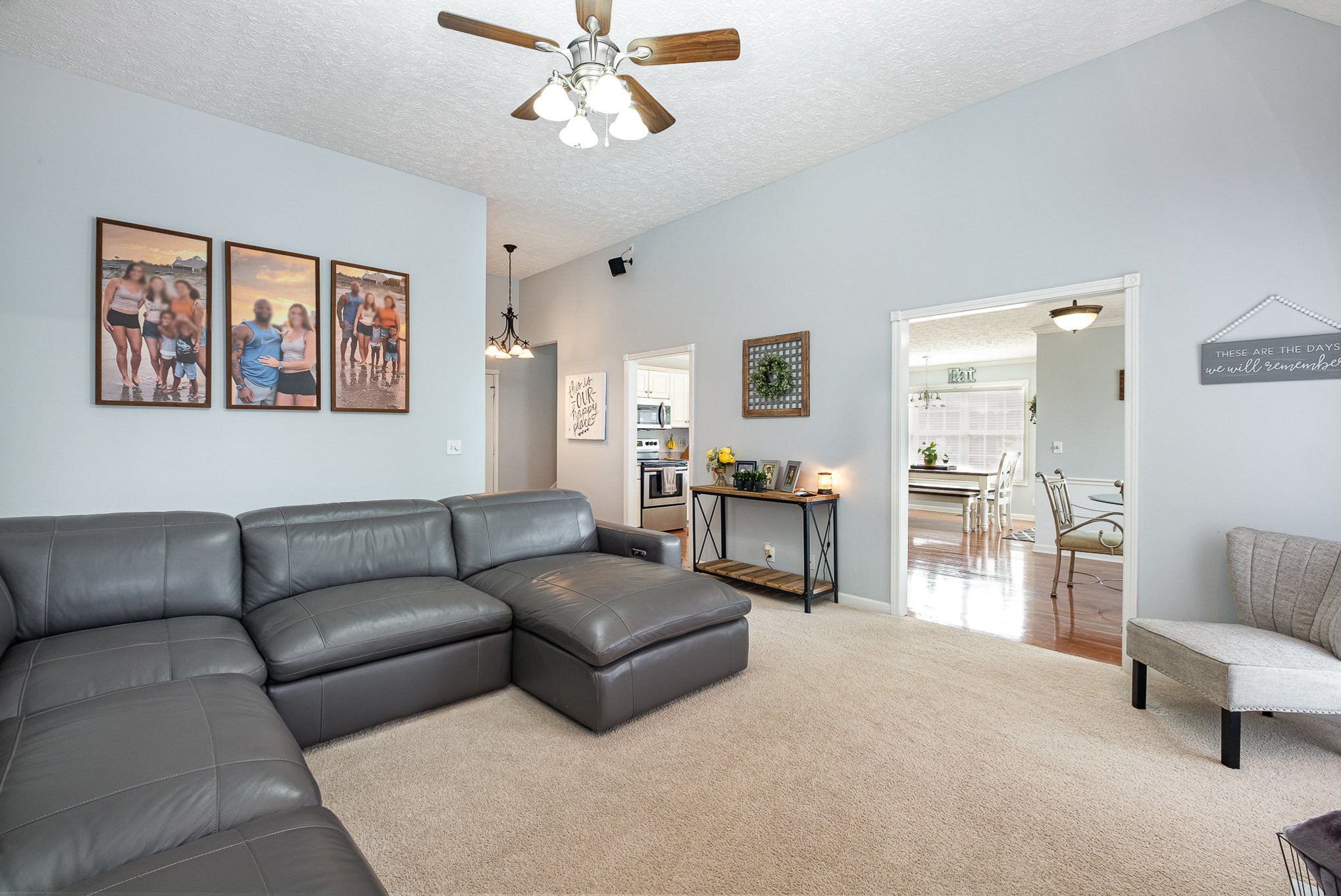 5026 Claude Dr