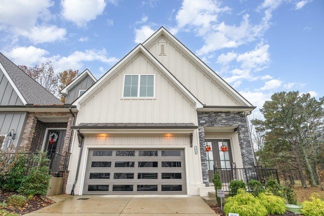 3.0-bed rental at 3058 Wiltshire Park Pl