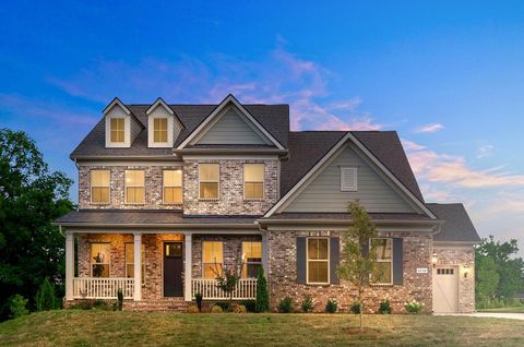 3238 Chase Point Dr Franklin TN 37067