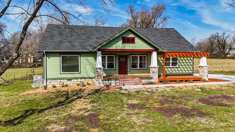 305 Liberty Pike Bell Buckle TN 37020