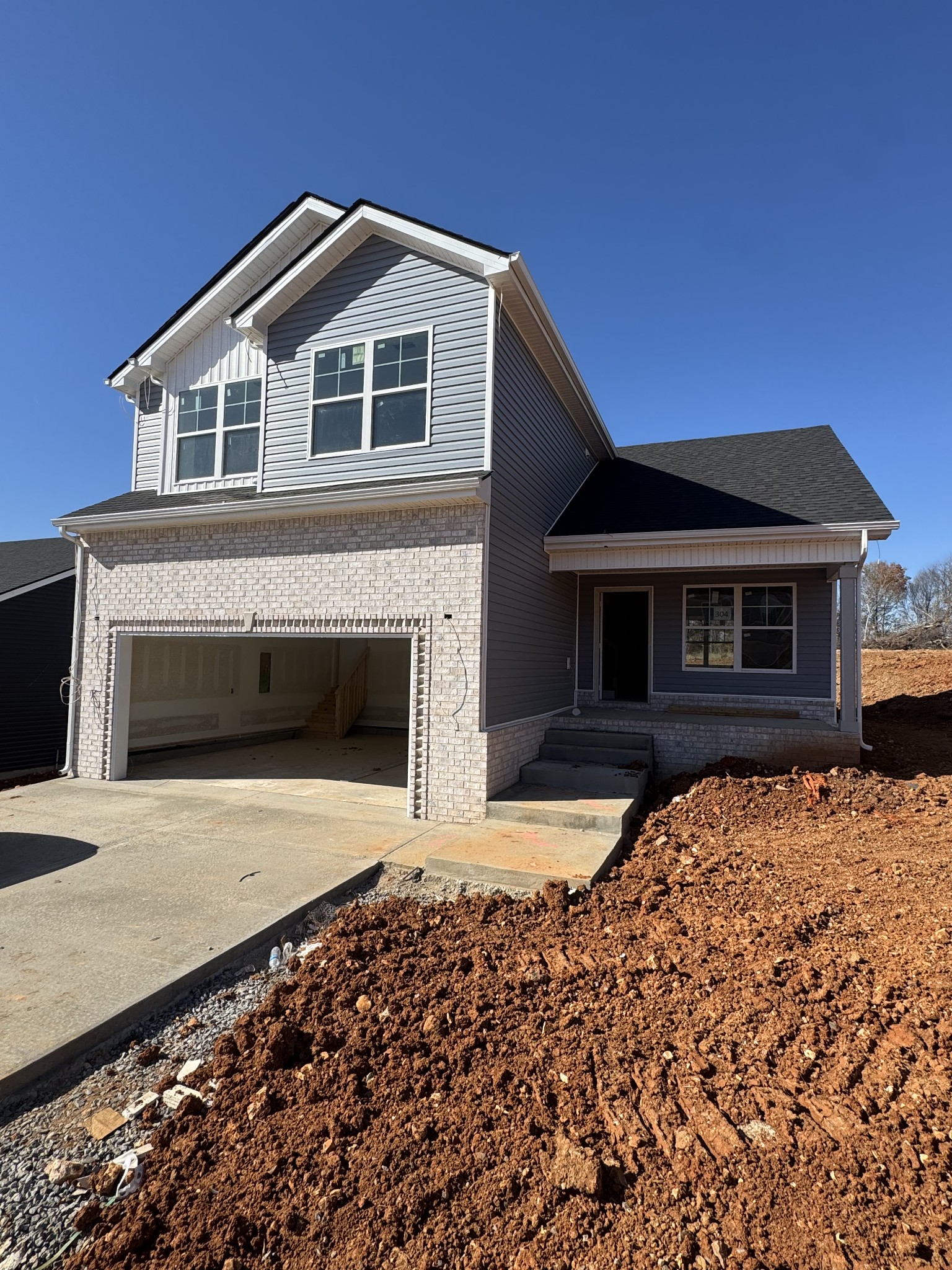 Clarksville, Tennessee 37040, United States, 3 Bedrooms Bedrooms, ,3 BathroomsBathrooms,Residential,Active,235277