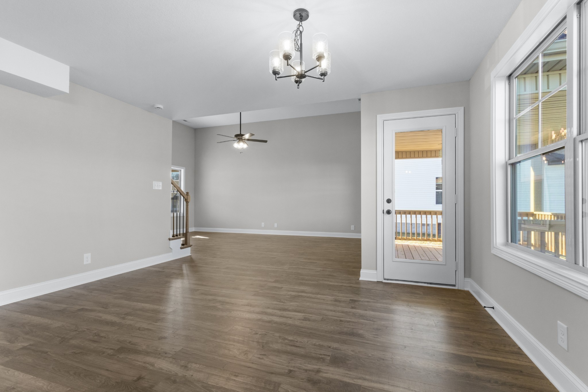 Clarksville, Tennessee 37040, United States, 3 Bedrooms Bedrooms, ,3 BathroomsBathrooms,Residential,Active,235277