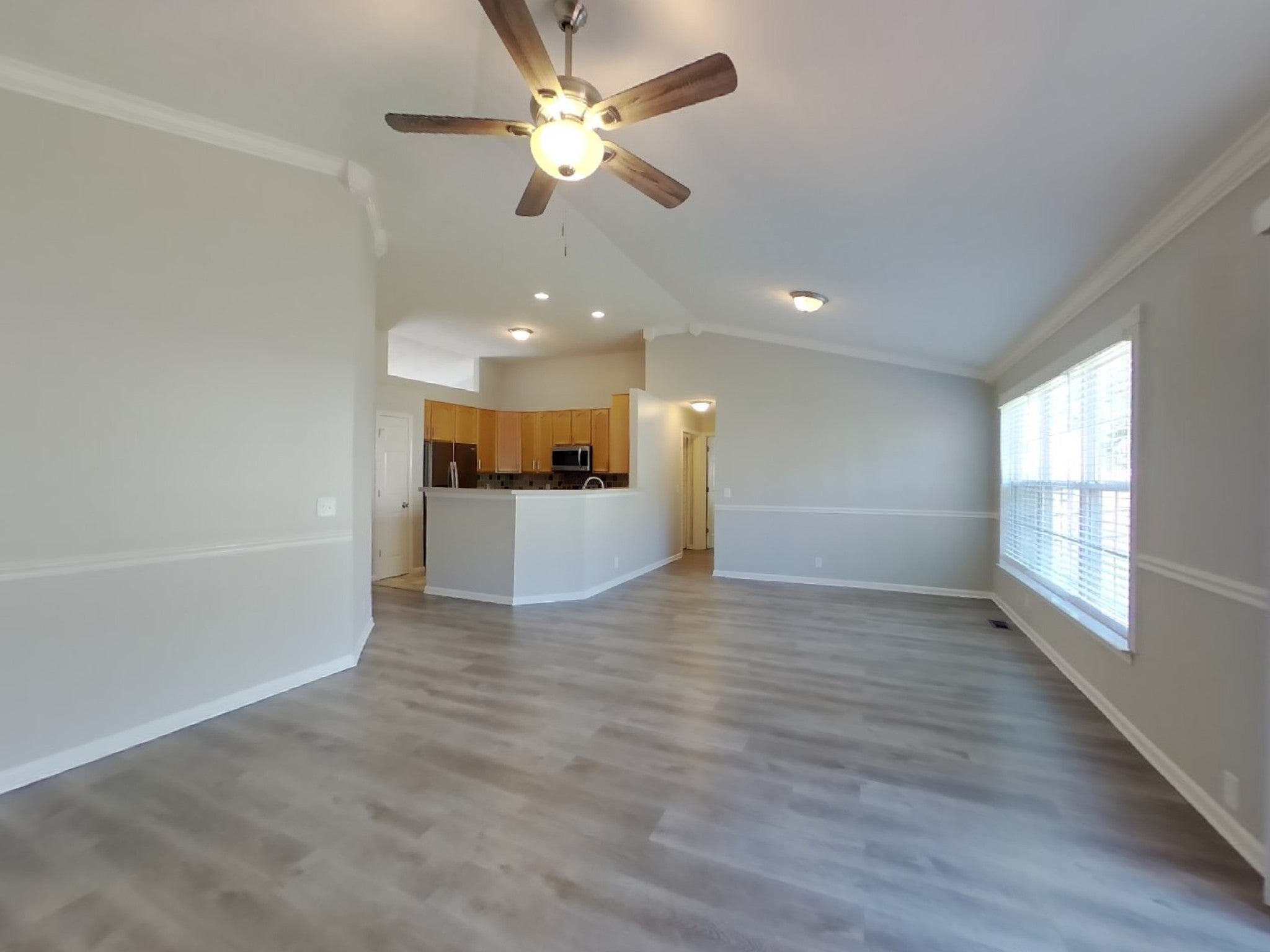 3-bed home for rent in Nashville, TN 37217, 2985 Harbor Lights Dr 2985 Harbor Lights Dr, Nashville TN 37217 3-bed home, photo 3 of 17