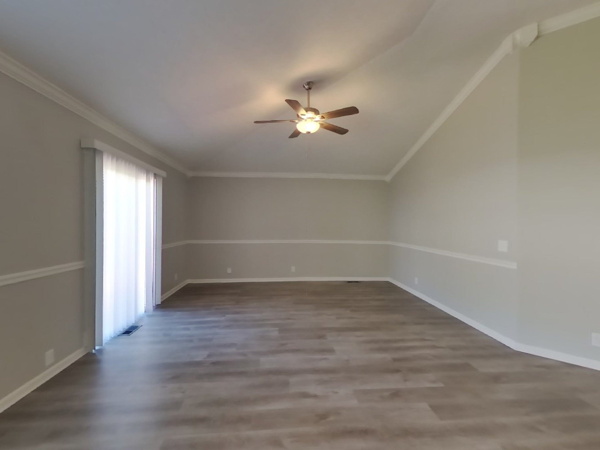 3-bed home for rent in Nashville, TN 37217, 2985 Harbor Lights Dr 2985 Harbor Lights Dr, Nashville TN 37217 3-bed home, photo 2 of 17